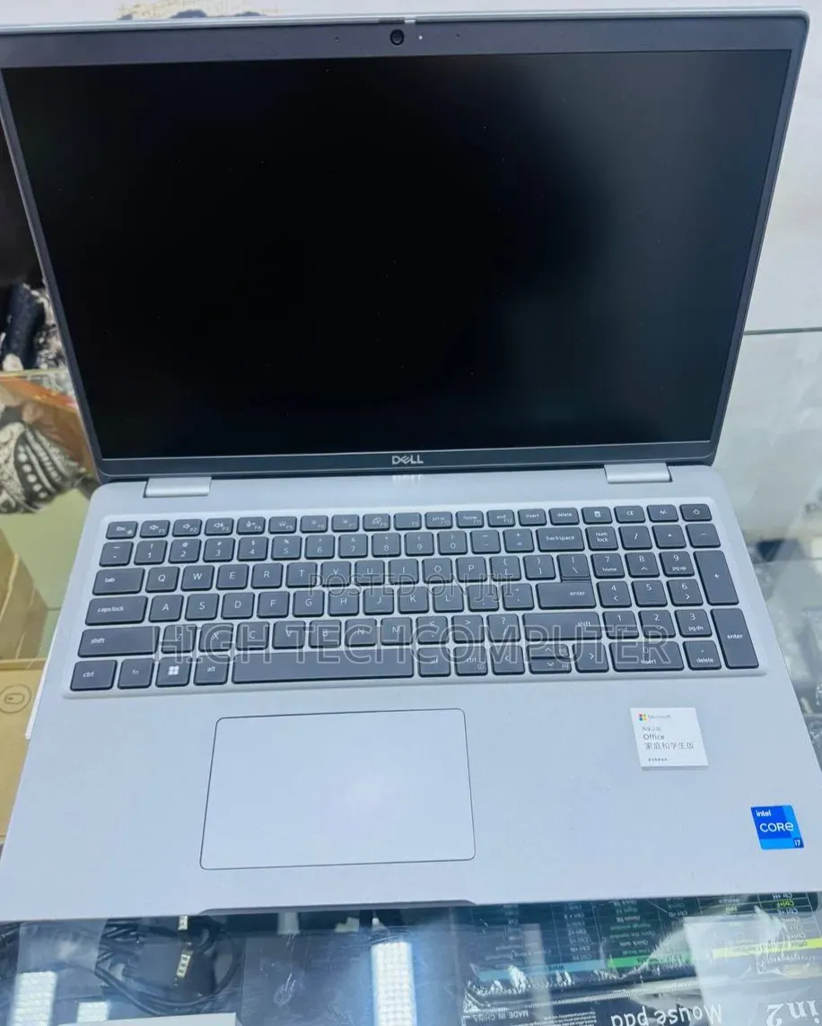 New Laptop Dell Precision 3581 16GB Intel Core i7 SSD 1T
