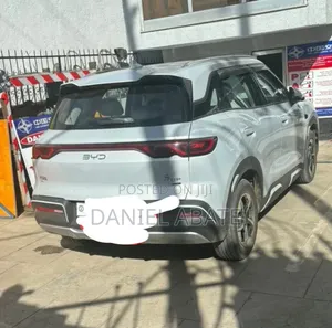 BYD Yuan Up 2025 Ivory