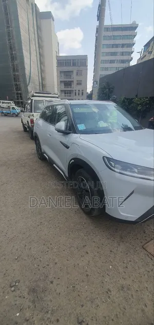 BYD Yuan Up 2025 Ivory