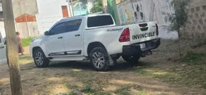 Toyota Hilux 2020 White