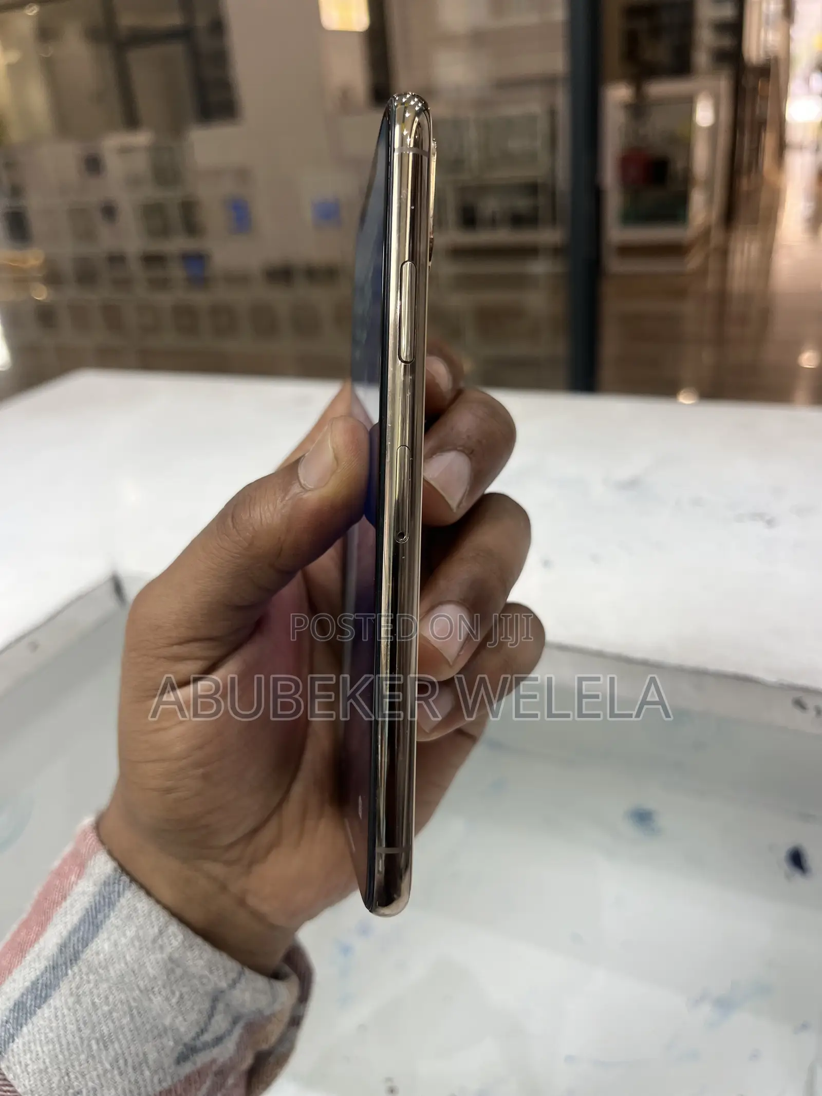 Apple iPhone XS 64 GB Gold