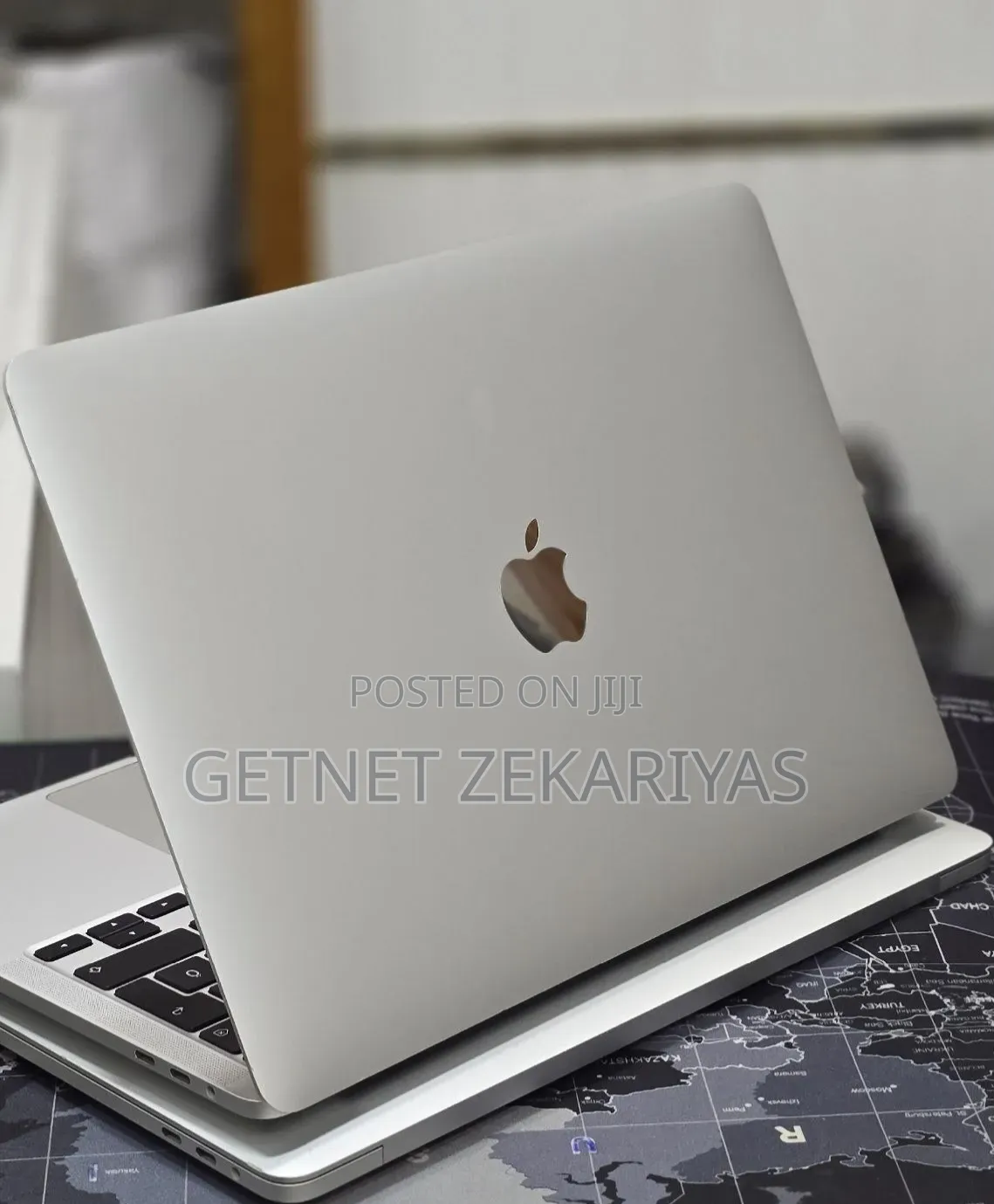 New Laptop Apple MacBook Pro 2020 32GB Intel Core i7 SSD 512GB
