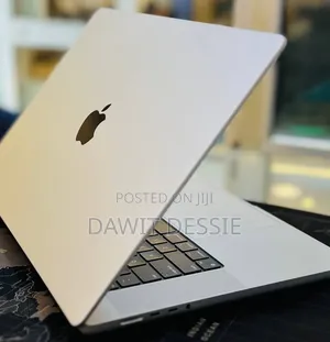New Laptop Apple MacBook Pro 2021 M1 32GB Apple M1 Pro SSD 1T