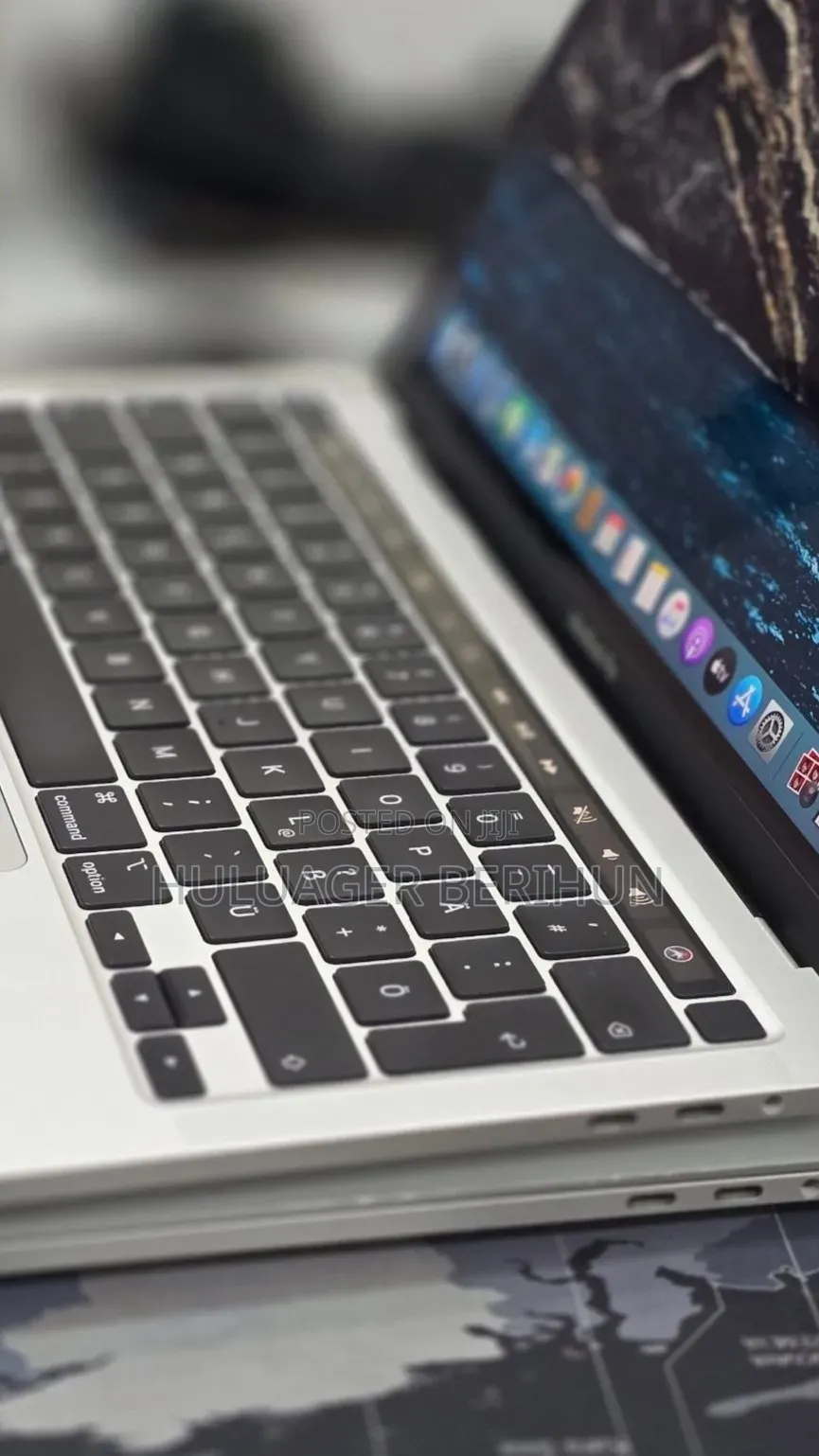 New Laptop Apple MacBook Pro 2020 32GB Intel Core i7 SSD 512GB