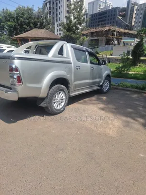 Toyota Hilux 2014 Beige