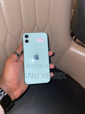 Apple iPhone 11 128 GB Green