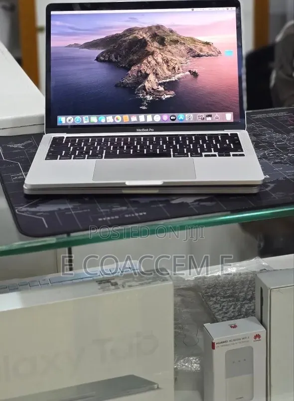 New Laptop Apple MacBook 32GB Intel Core i7 SSD 512GB