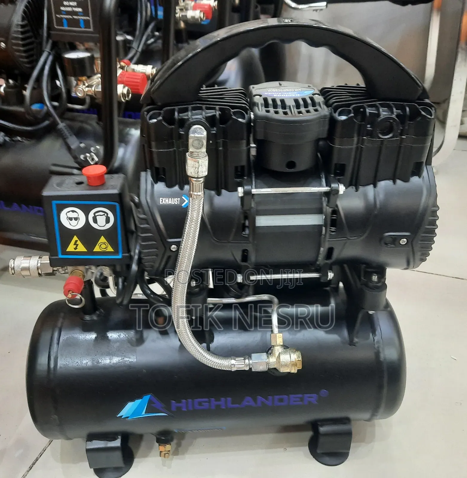 Oil Free Silent Air Compressor 12l ያለ ዘይት የሚሰራ ተንቀሳቃሽ 12l ኮምፕረሰር