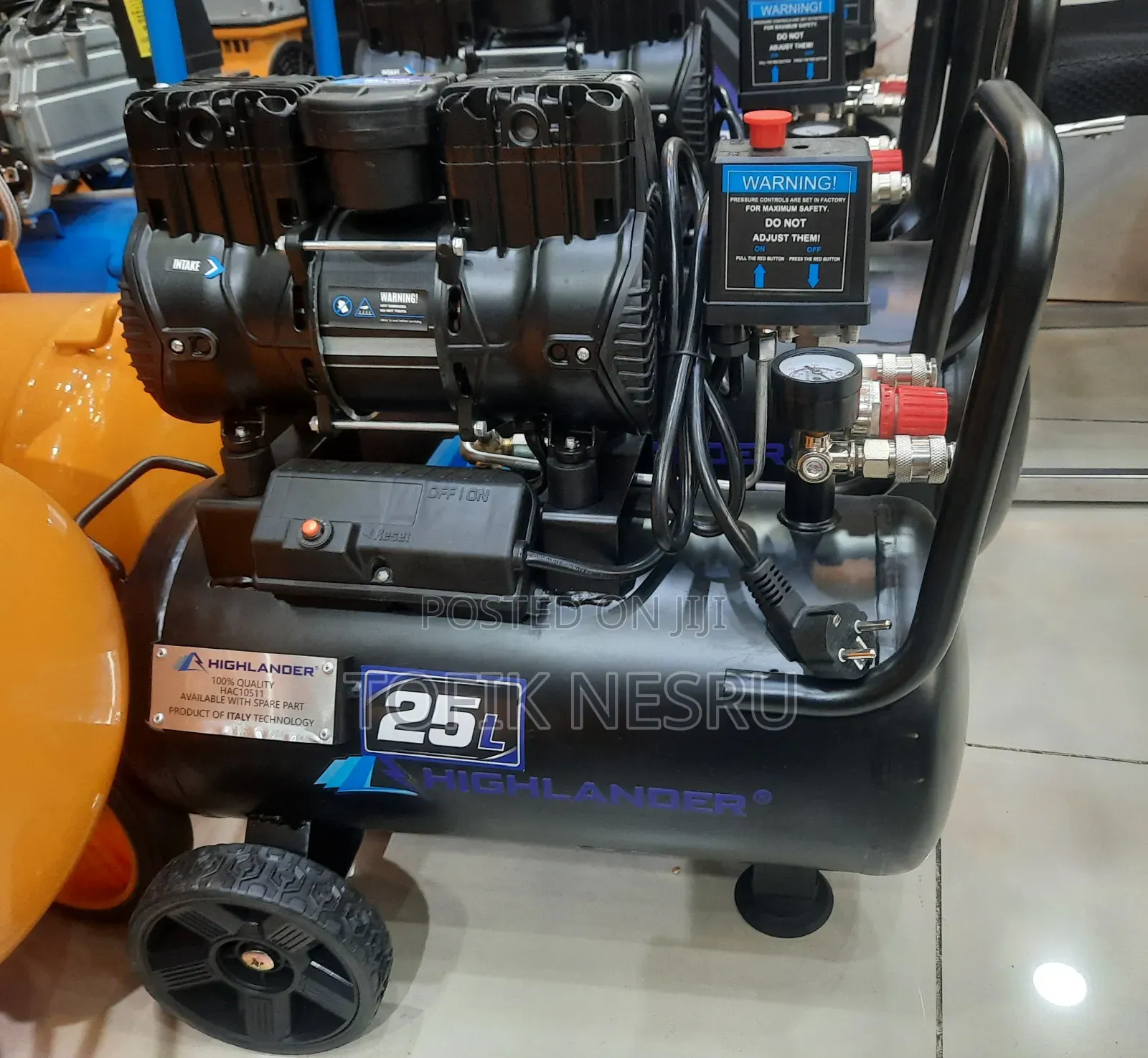 Oil Free Silent Air Compressor Italy 25l