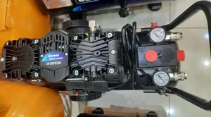 Oil Free Silent Air Compressor Italy 25l