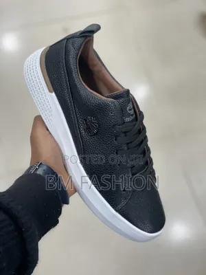 Timberland Black Textured Sneaker With Brown Inner Lining White Sole
