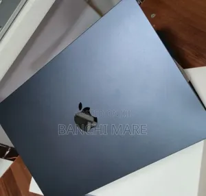 New Laptop Apple MacBook Air 2022 M2 8GB Apple M2 SSD 256GB