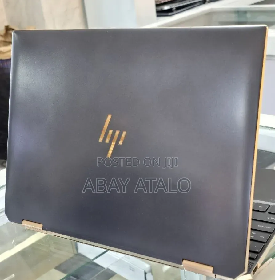 New Laptop HP Spectre 16GB Intel Core i7 SSD 512GB