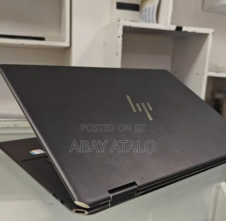 New Laptop HP Spectre 16GB Intel Core i7 SSD 512GB