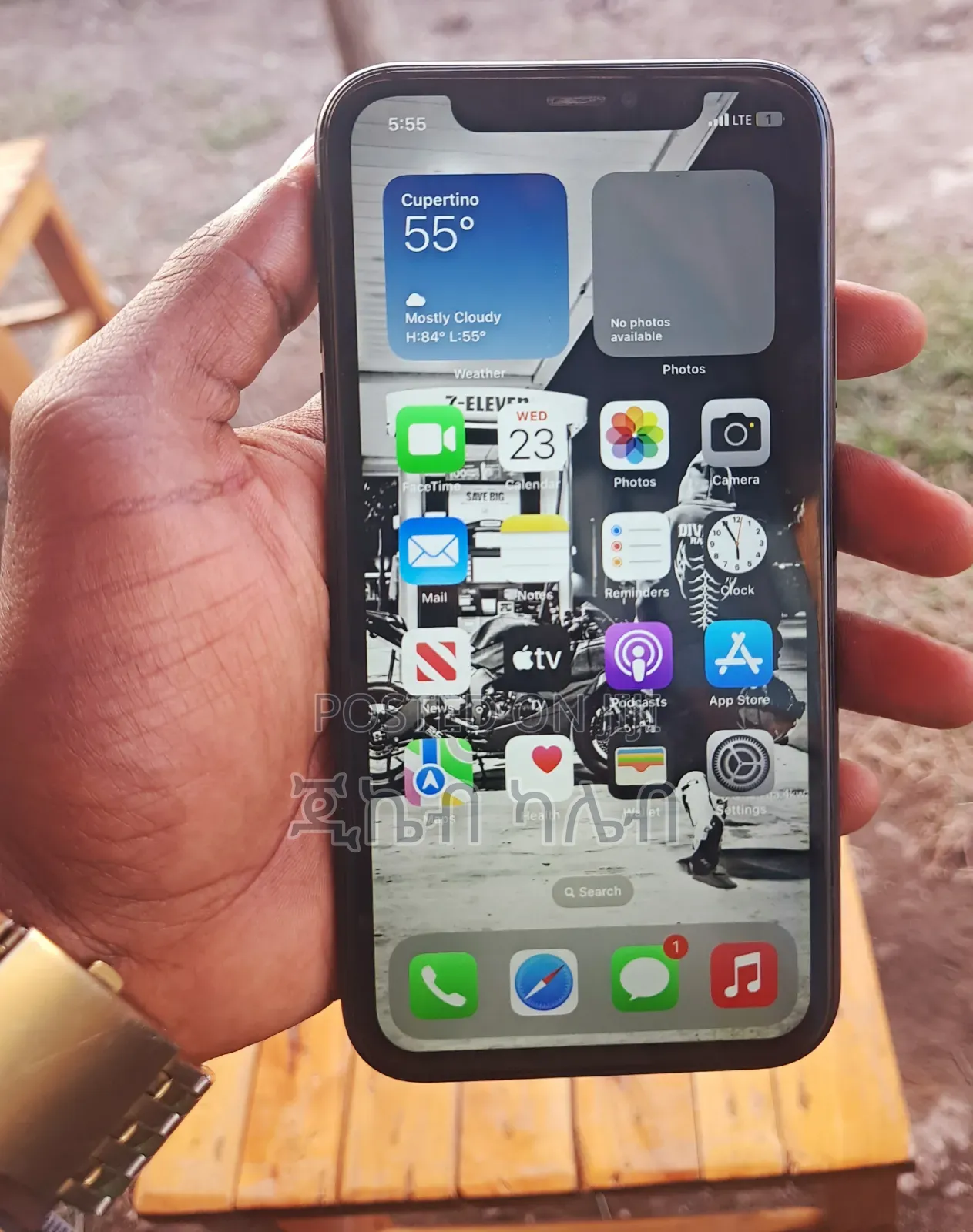 Apple iPhone XR 64 GB Black