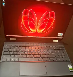 New Laptop HP Spectre X360 16GB Intel Core i7 SSD 1T