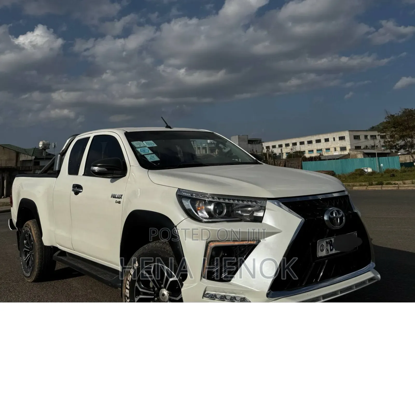 Toyota Hilux 2018 White