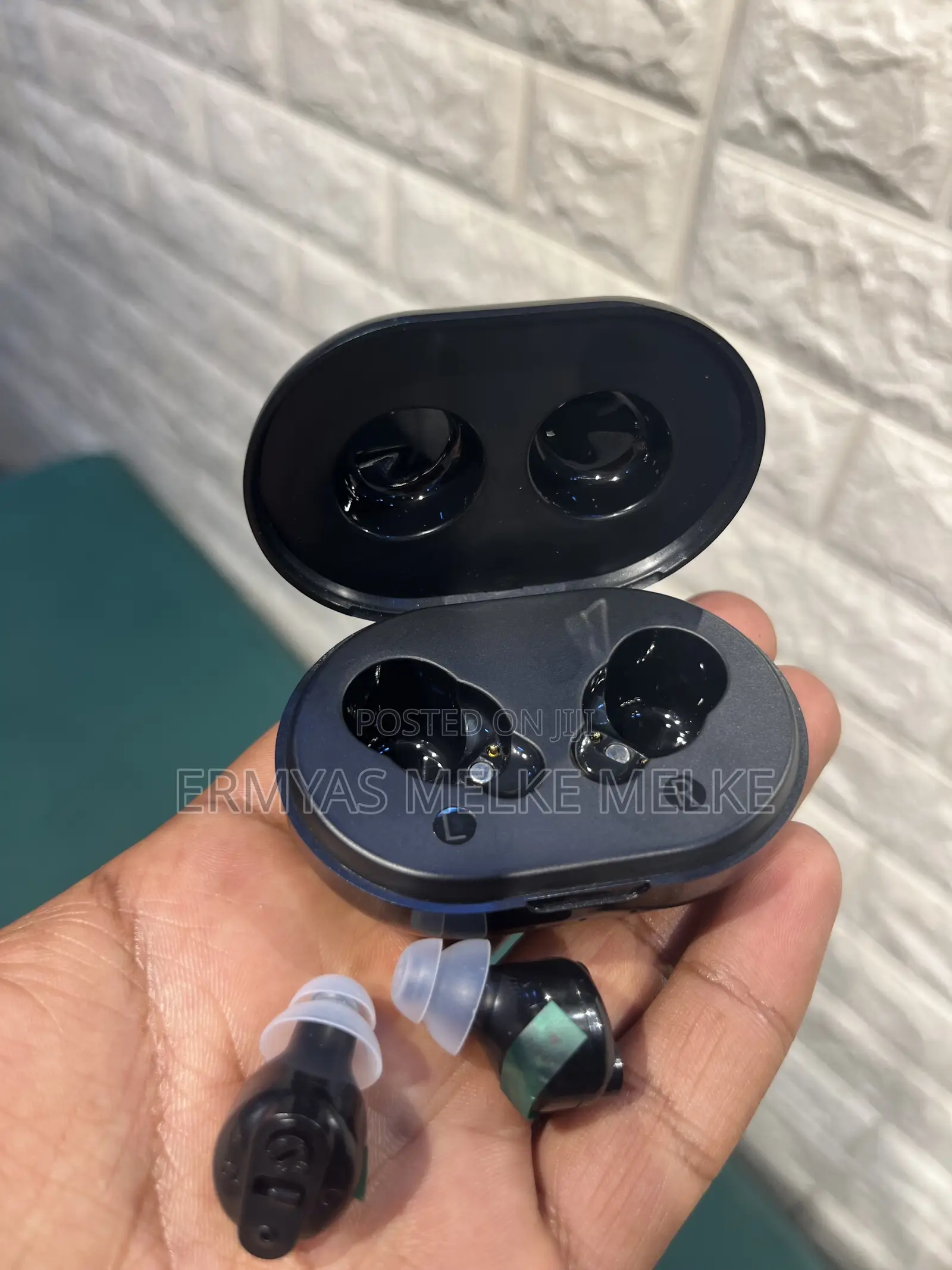 Charger Hearing Aid