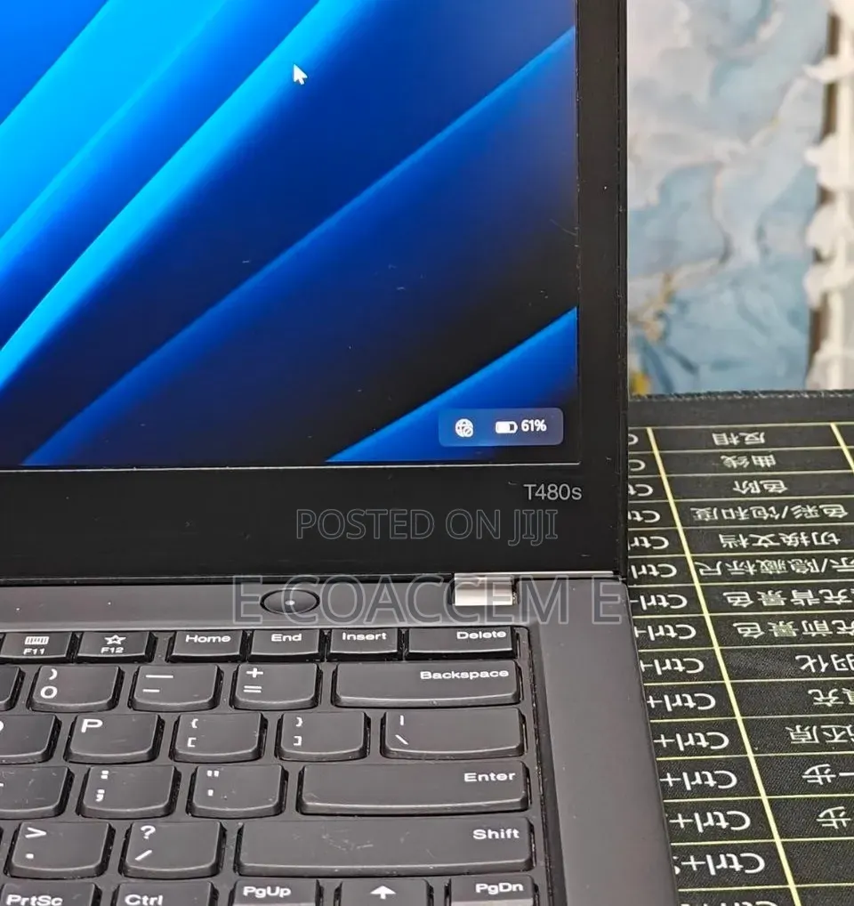 New Laptop Lenovo 8GB Intel Core i7 SSD 256GB