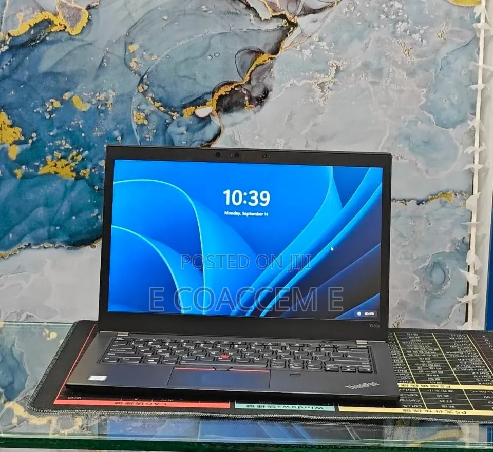 New Laptop Lenovo 8GB Intel Core i7 SSD 256GB