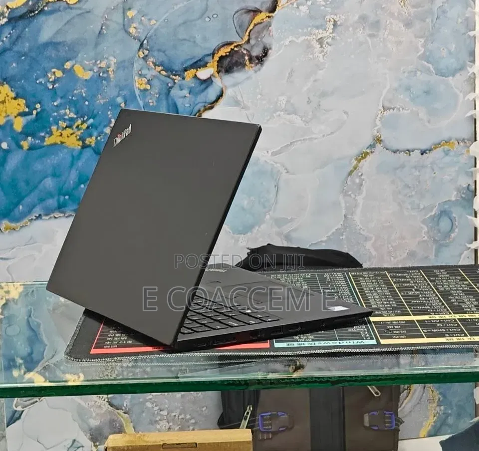 New Laptop Lenovo 8GB Intel Core i7 SSD 256GB