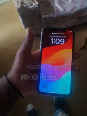 Apple iPhone 11 64 GB Blue