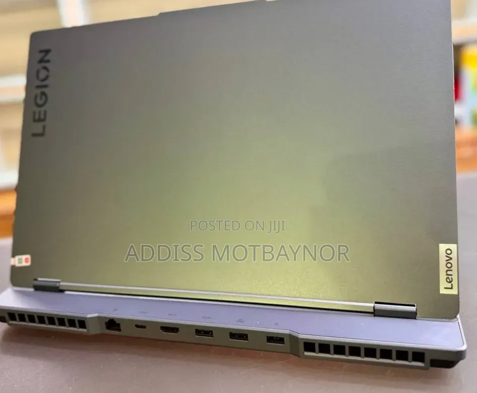New Laptop Lenovo Legion 5 16GB AMD Ryzen 7 SSD 512GB