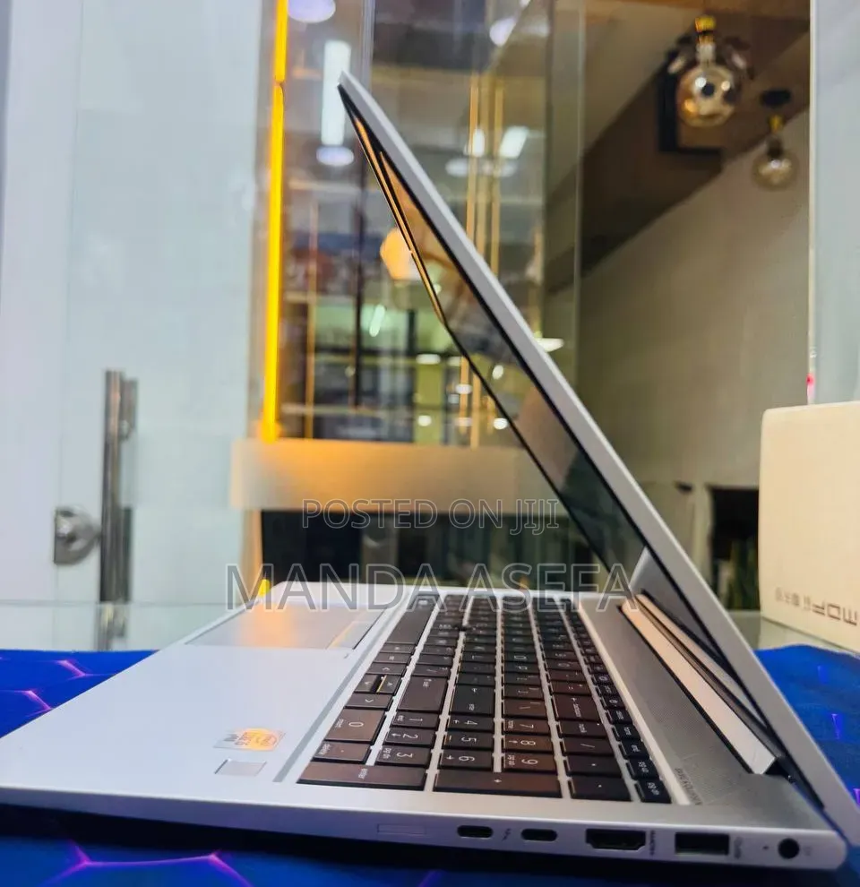 New Laptop HP EliteBook 840 G7 16GB Intel Core i5 SSD 512GB