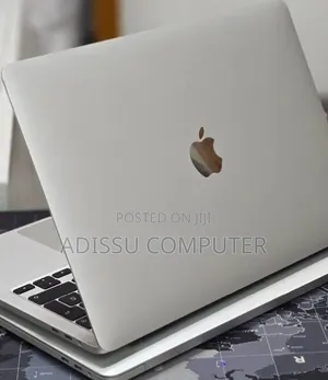 New Laptop Apple MacBook Pro 2020 32GB Intel Core i7 SSD 512GB