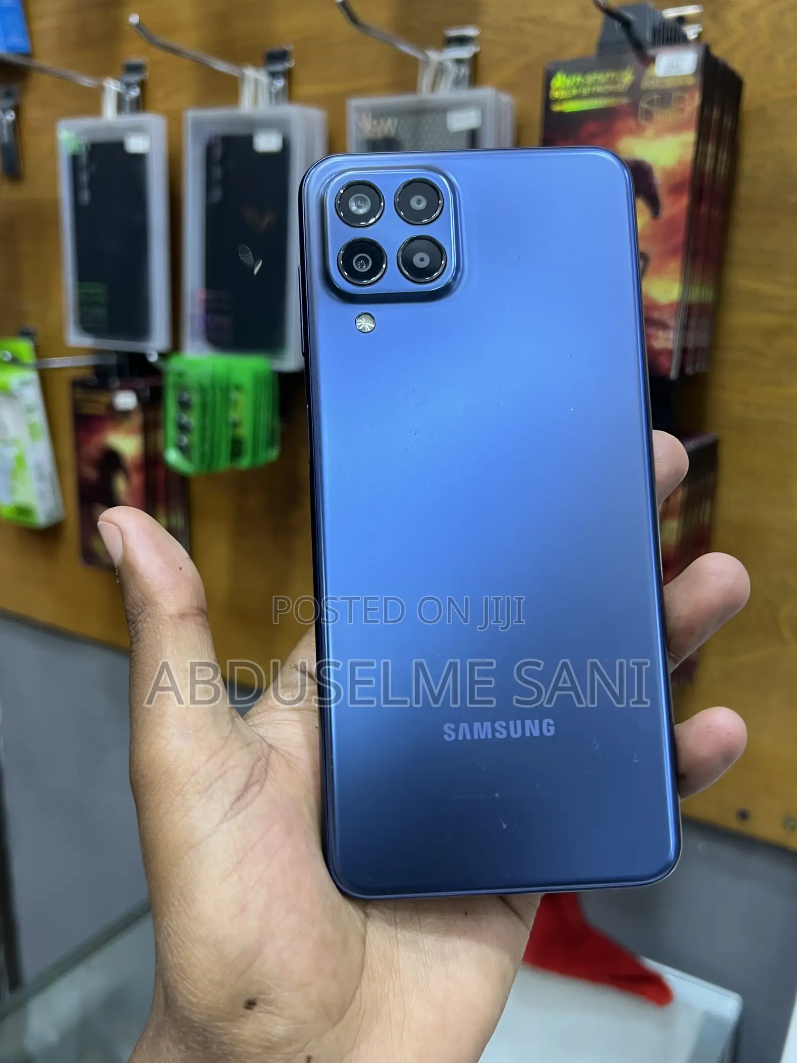 New Samsung Galaxy M33 5G 128 GB Blue