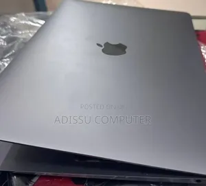 New Laptop Apple MacBook Air 2018 8GB SSD 128GB