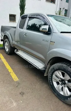 Toyota Hilux 2015 Beige
