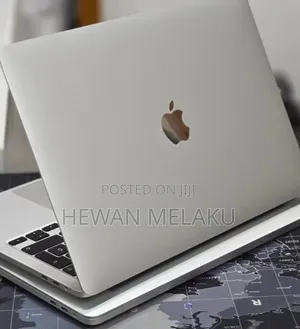 New Laptop Apple MacBook 2020 32GB Intel Core i7 SSD 512GB
