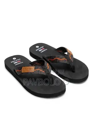 Tommy Hilfiger Men's Printed Strap Flip Flops – Black Orange Accent