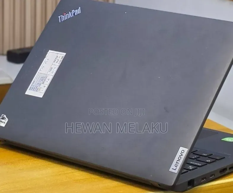 New Laptop Lenovo ThinkPad T14 16GB Intel Core i7 SSD 512GB
