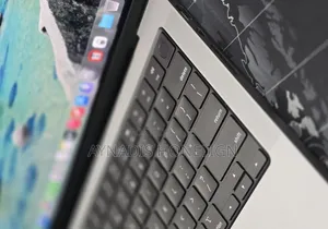 New Laptop Apple MacBook Pro 32GB Apple M1 SSD 512GB