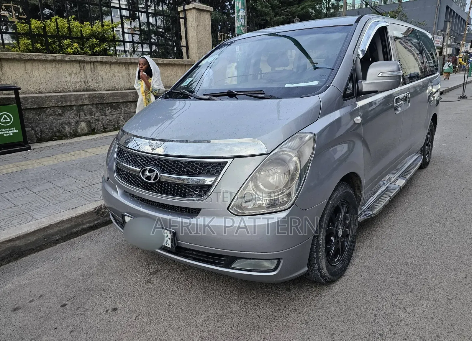 Hyundai H200 2014 Silver
