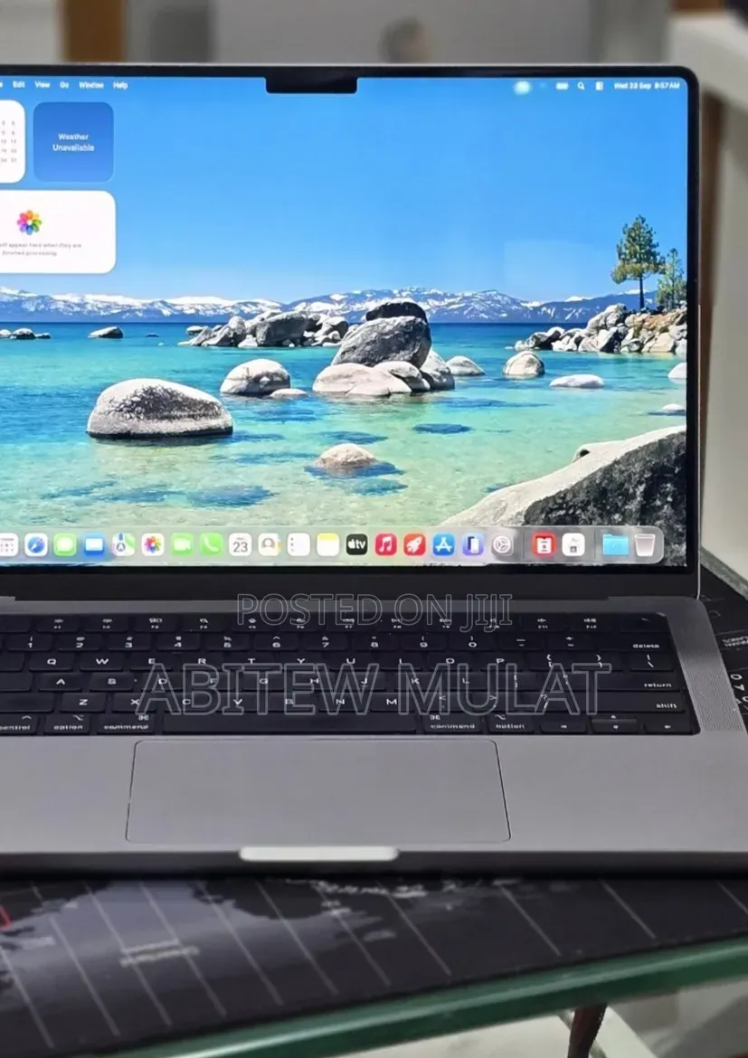 New Laptop Apple MacBook Pro 2021 M1 32GB Apple M1 Pro SSD 512GB