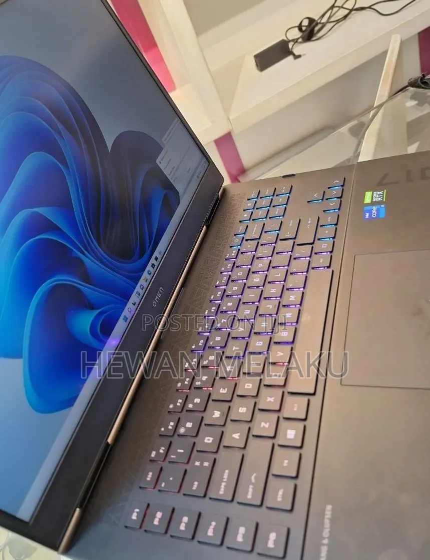 New Laptop HP Omen 16 16GB Intel Core i7 SSD 512GB