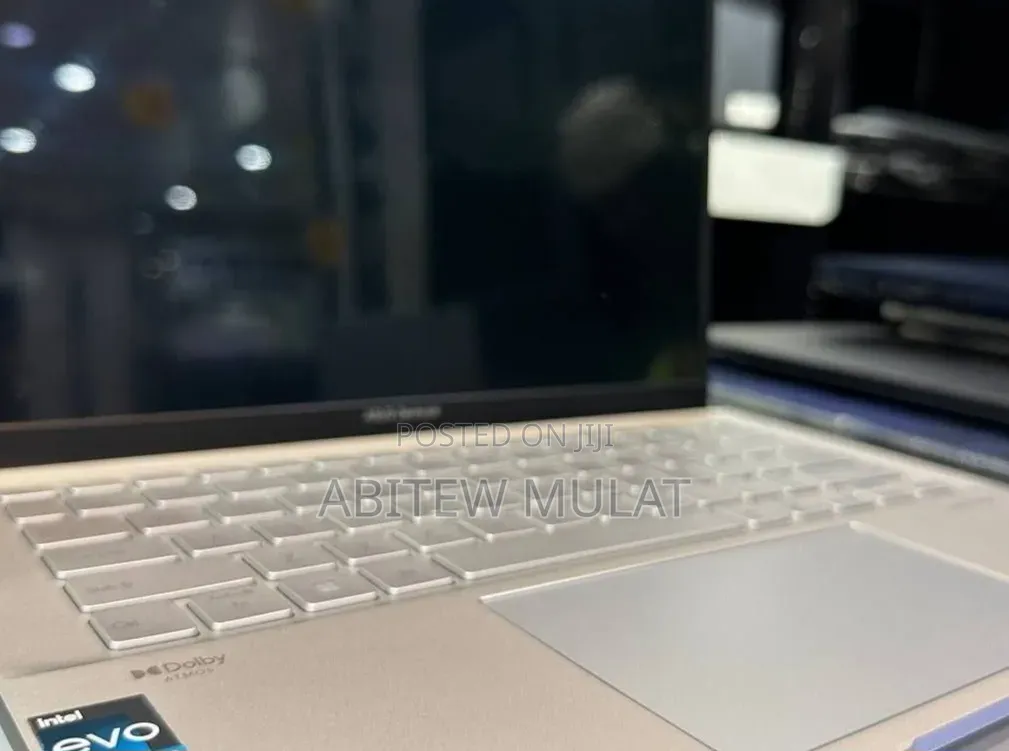 New Laptop Asus Zenbook 14 OLED 16GB Intel Core i9 SSD 512GB