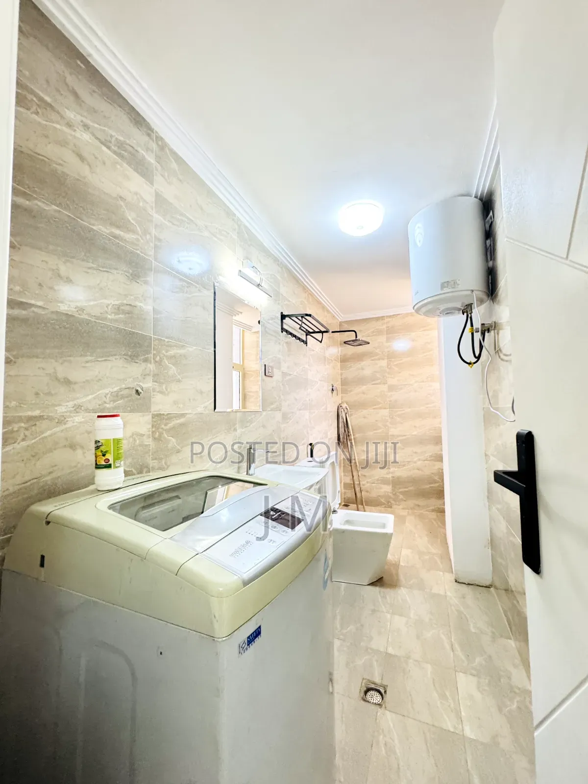 Furnished 3bdrm Apartment in Bole for rent