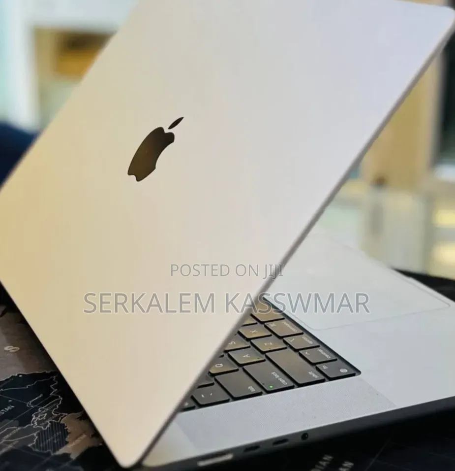 New Laptop Apple MacBook Pro 2021 M1 32GB Apple M1 SSD 1T