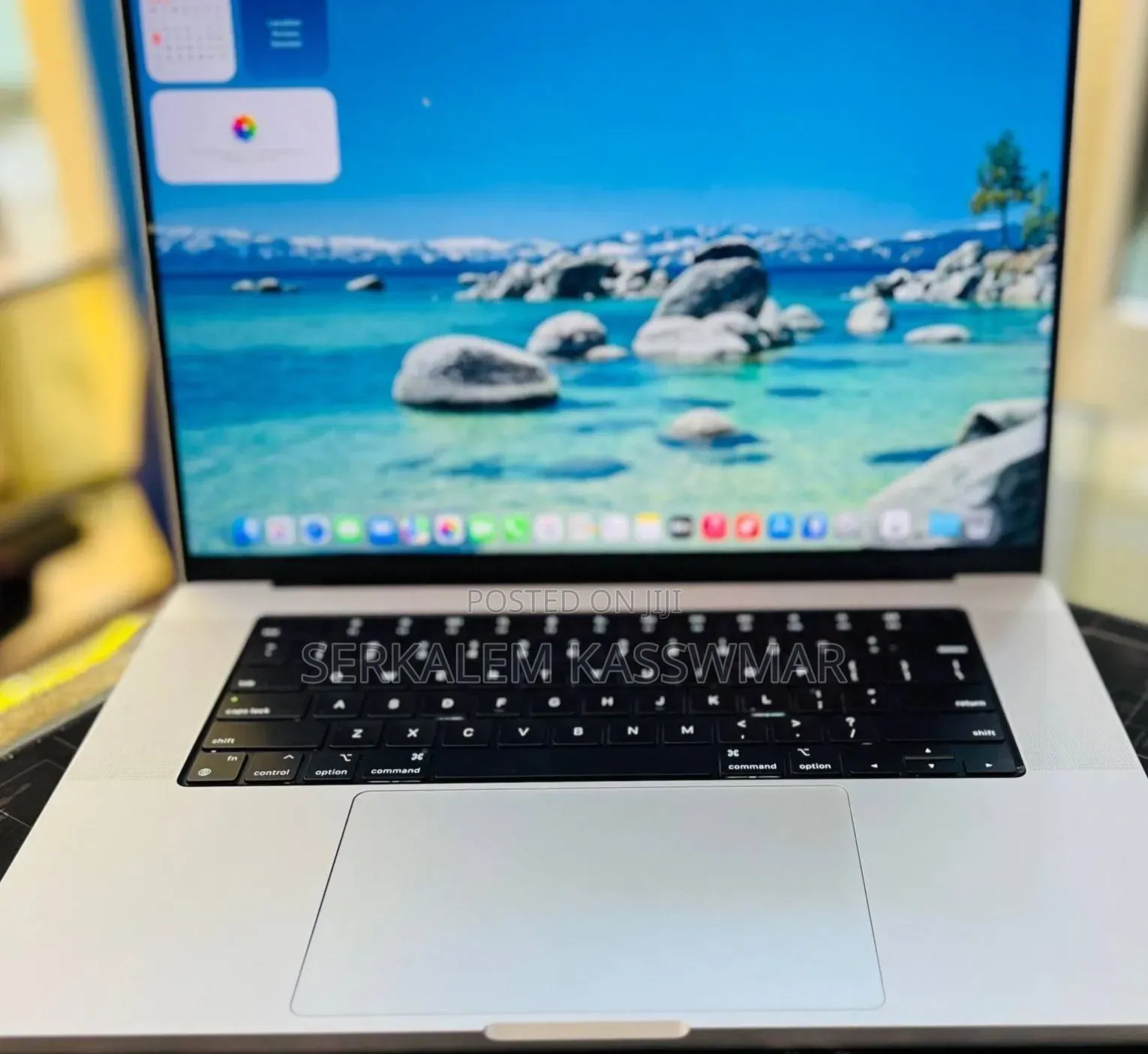 New Laptop Apple MacBook Pro 2021 M1 32GB Apple M1 SSD 1T