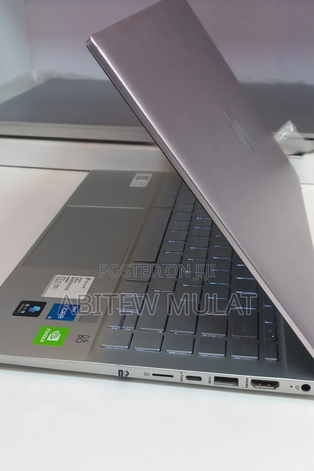 New Laptop HP Pavilion 14 16GB Intel Core i5 SSD 512GB
