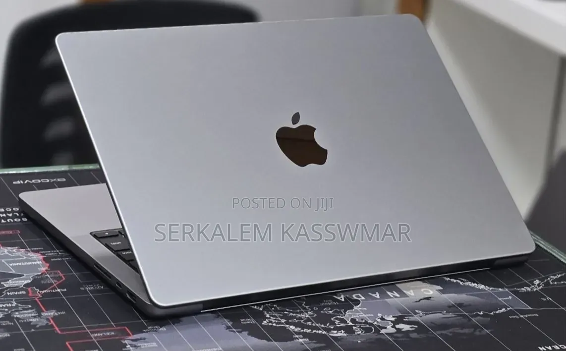 New Laptop Apple MacBook Pro 2021 M1 32GB Apple M1 Pro SSD 512GB