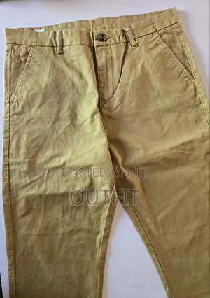 Classic Chino Trousers