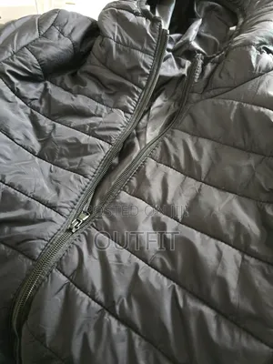 Hooded Puffer Jacket