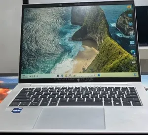New Laptop HP EliteBook 840 G9 16GB Intel Core i7 SSD 512GB