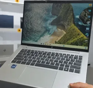 New Laptop HP EliteBook 840 G9 16GB Intel Core i7 SSD 512GB
