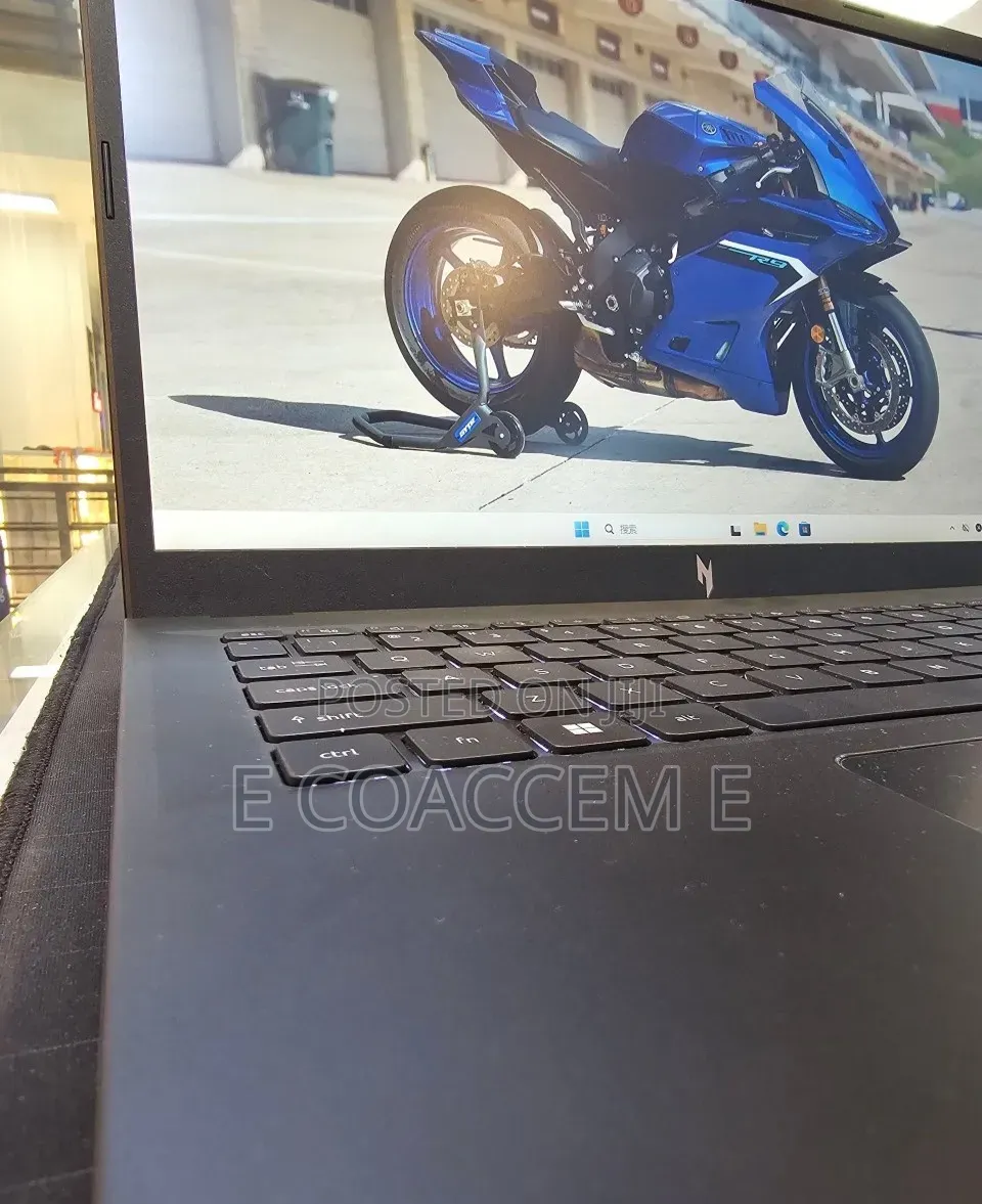 New Laptop Acer 16GB Intel Core i9 SSD 512GB